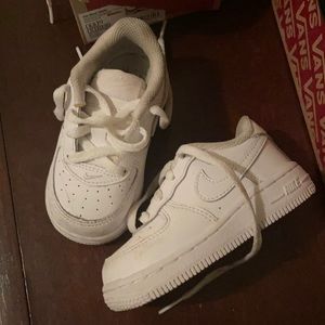 Toddler White Air Force 1 6C